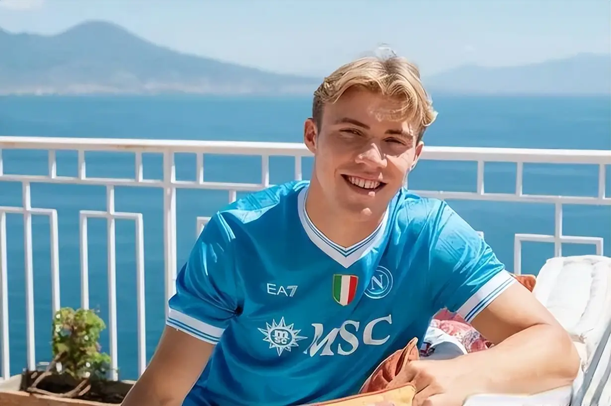 MofH, img, 他被租借至 MofH, img, 他被租借至